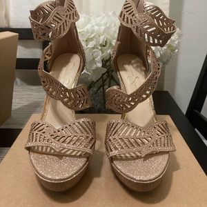 Gorgeous gold Jessica Simpson statement heels